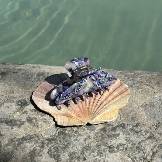 Romina Hair Claw Clip - Dark Indigo Bloom - 8 x 4 cm