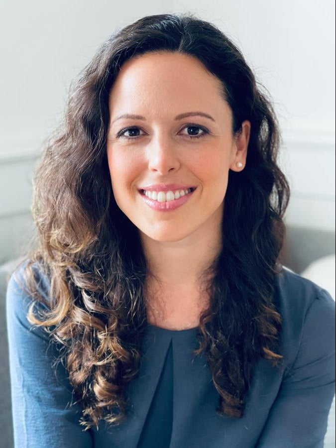 Portrait photo of Belle Solaire's founder Michele Singer